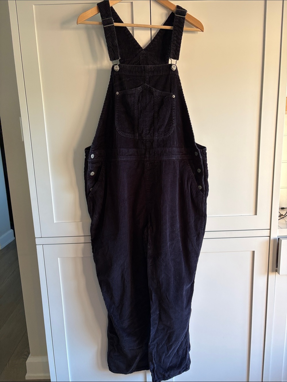 Old Navy Black Corduroy Overalls Jumpsuit Plus 18